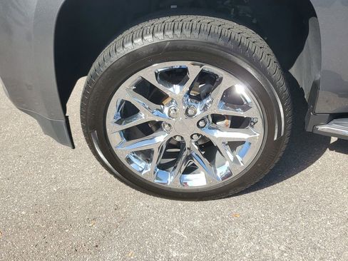 Used 2019 GMC Yukon XL SLT w/ Open Road Package image 11