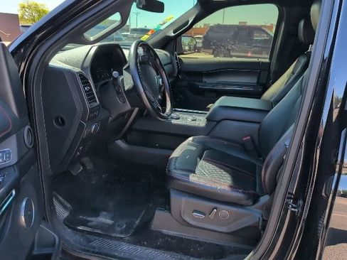 Used 2019 Ford Expedition Limited w/ Equipment Group 303A AWD/4WD image 3