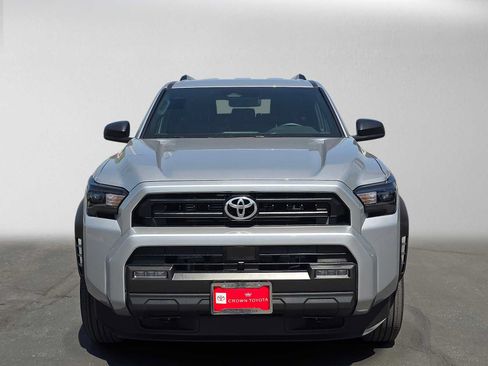 Certified 2026 Toyota 4Runner SR5 AWD/4WD image 8