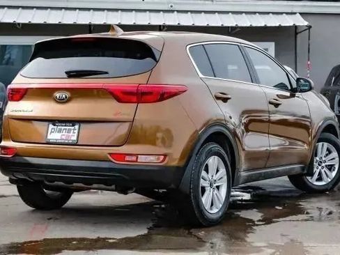 Used 2019 Kia Sportage LX FWD image 10