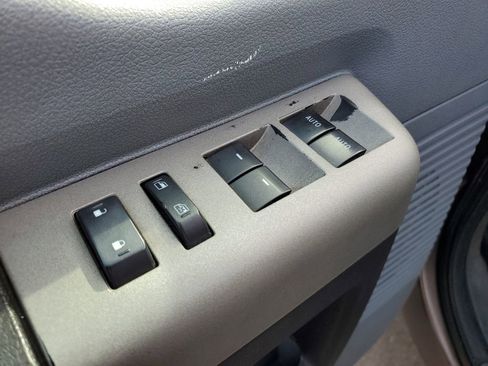 Used 2015 Ford F250 XLT w/ FX4 Off-Road Package image 23