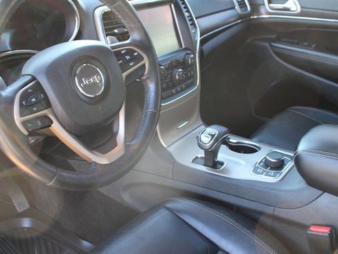 Used 2015 Jeep Grand Cherokee Limited image 59