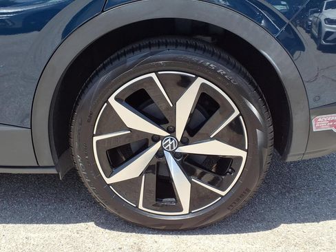 Certified 2023 Volkswagen ID.4 Pro S RWD image 4