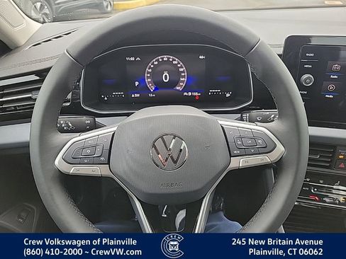New 2026 Volkswagen Jetta SE image 5