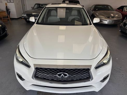 Used 2019 INFINITI Q50 Luxe w/ Essential Package (3.0T Luxe) RWD image 7