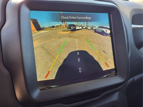 Used 2021 Jeep Renegade Limited w/ Sun & Sound Group image 8