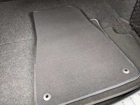 Used 2024 Polestar Polestar 2 image 28