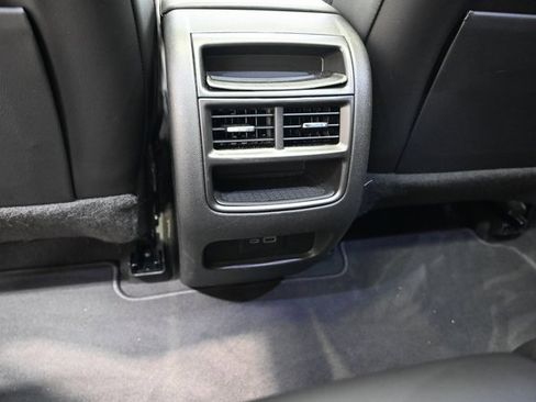 Used 2025 Cadillac XT5 Premium Luxury image 25