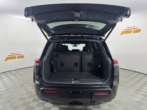 New 2026 Nissan Pathfinder Rock Creek image 5