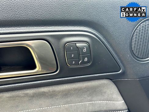 Used 2019 Ford Mustang Shelby GT350 w/ Technology Package image 17