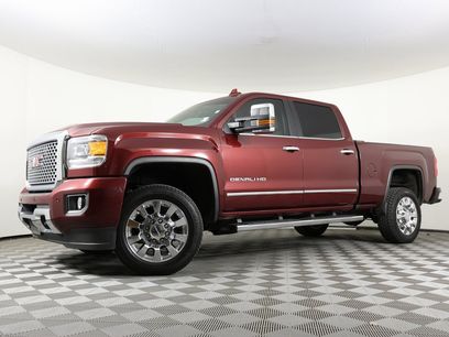 Used 2016 GMC Sierra 2500 Denali w/ Duramax Plus Package