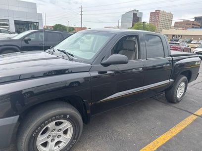 Used 2005 Dodge Dakota SLT