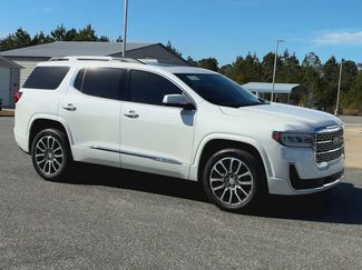 Used 2022 GMC Acadia Denali video 2