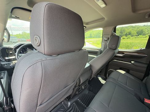 Used 2025 GMC Sierra 1500 Elevation AWD/4WD image 18