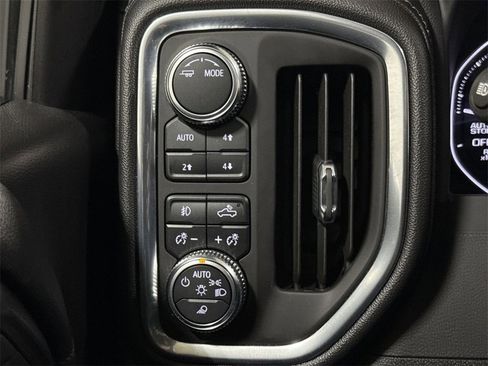 Used 2021 GMC Sierra 1500 SLT w/ SLT Premium Plus Package image 18