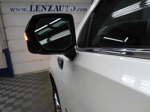 Used 2024 GMC Yukon Denali image 73