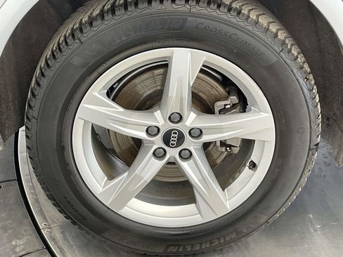 Certified 2023 Audi Q5 2.0T Premium w/ Convenience Package image 13