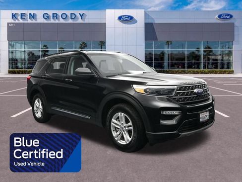Used 2022 Ford Explorer XLT AWD/4WD image 1