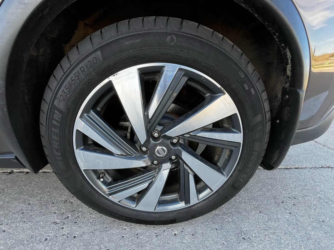Used 2016 Nissan Murano Platinum w/ Platinum Technology Package FWD image 27