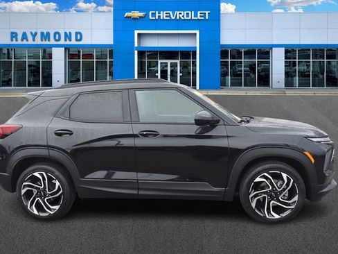 New 2026 Chevrolet TrailBlazer RS w/ Convenience Package image 2