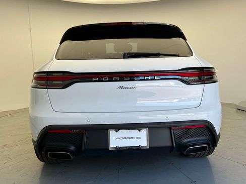 Used 2026 Porsche Macan image 21