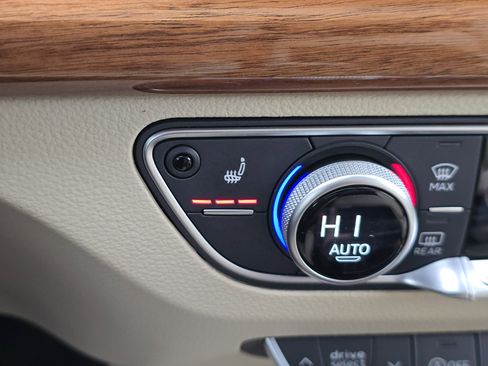 Certified 2023 Audi Q5 2.0T Premium Plus image 13