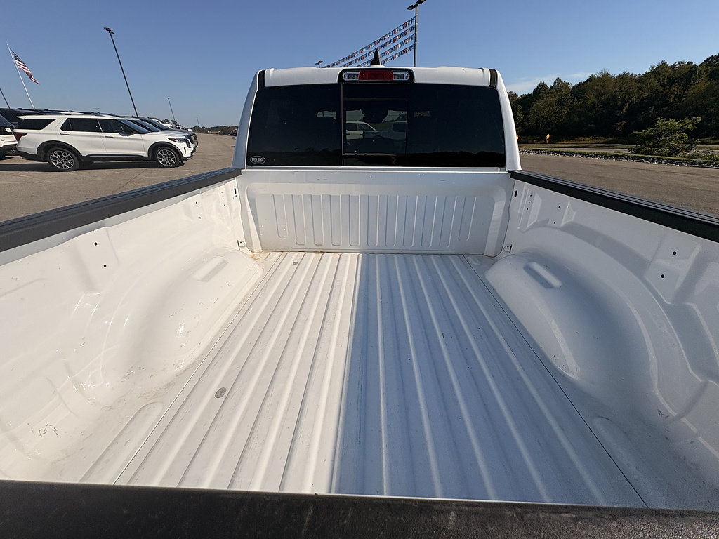 Used 2023 RAM 1500 Laramie AWD/4WD image 15