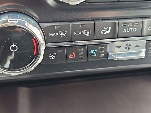 New 2026 Ford F250 Platinum image 22