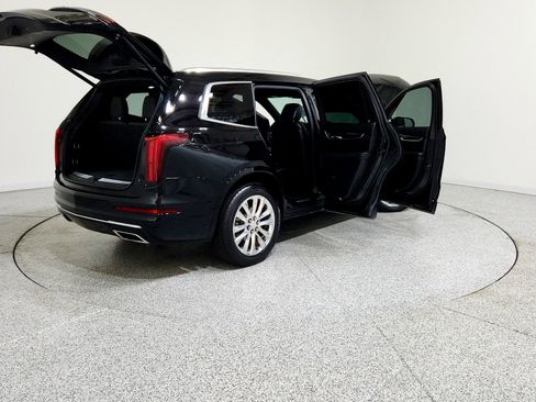 Used 2020 Cadillac XT6 Premium Luxury image 7