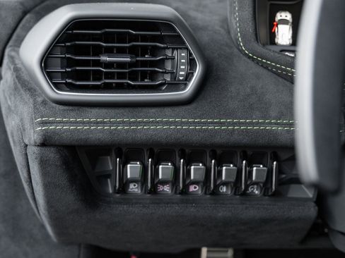 Used 2023 Lamborghini Huracan STO image 47