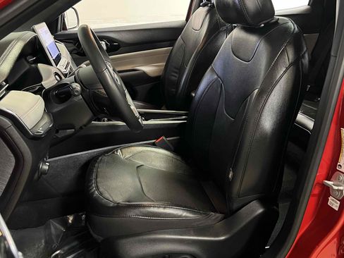 Used 2023 Jeep Compass Limited w/ Elite Group image 38