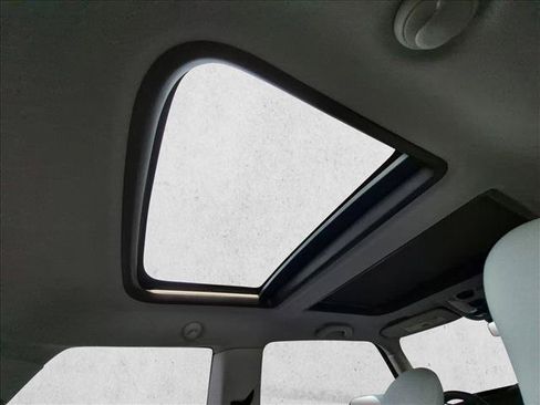 Used 2025 MINI Cooper S FWD image 19