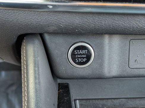 Used 2021 Nissan Rogue SL image 23