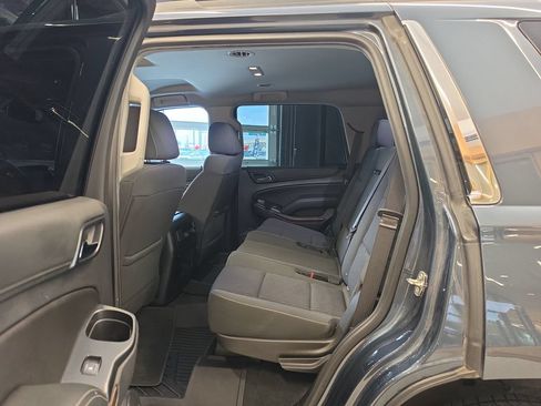 Used 2020 Chevrolet Tahoe LS RWD image 29