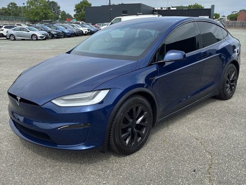 Used 2022 Tesla Model X Plaid AWD/4WD image 8