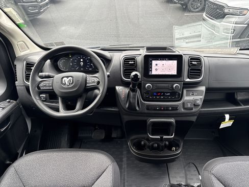 Used 2025 RAM ProMaster 2500 w/ Quick Order Package 22G SLT image 2