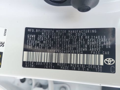Certified 2025 Toyota Corolla LE FWD image 29