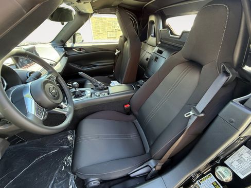 New 2026 MAZDA MX-5 Miata Sport w/ Weather Package RWD image 10