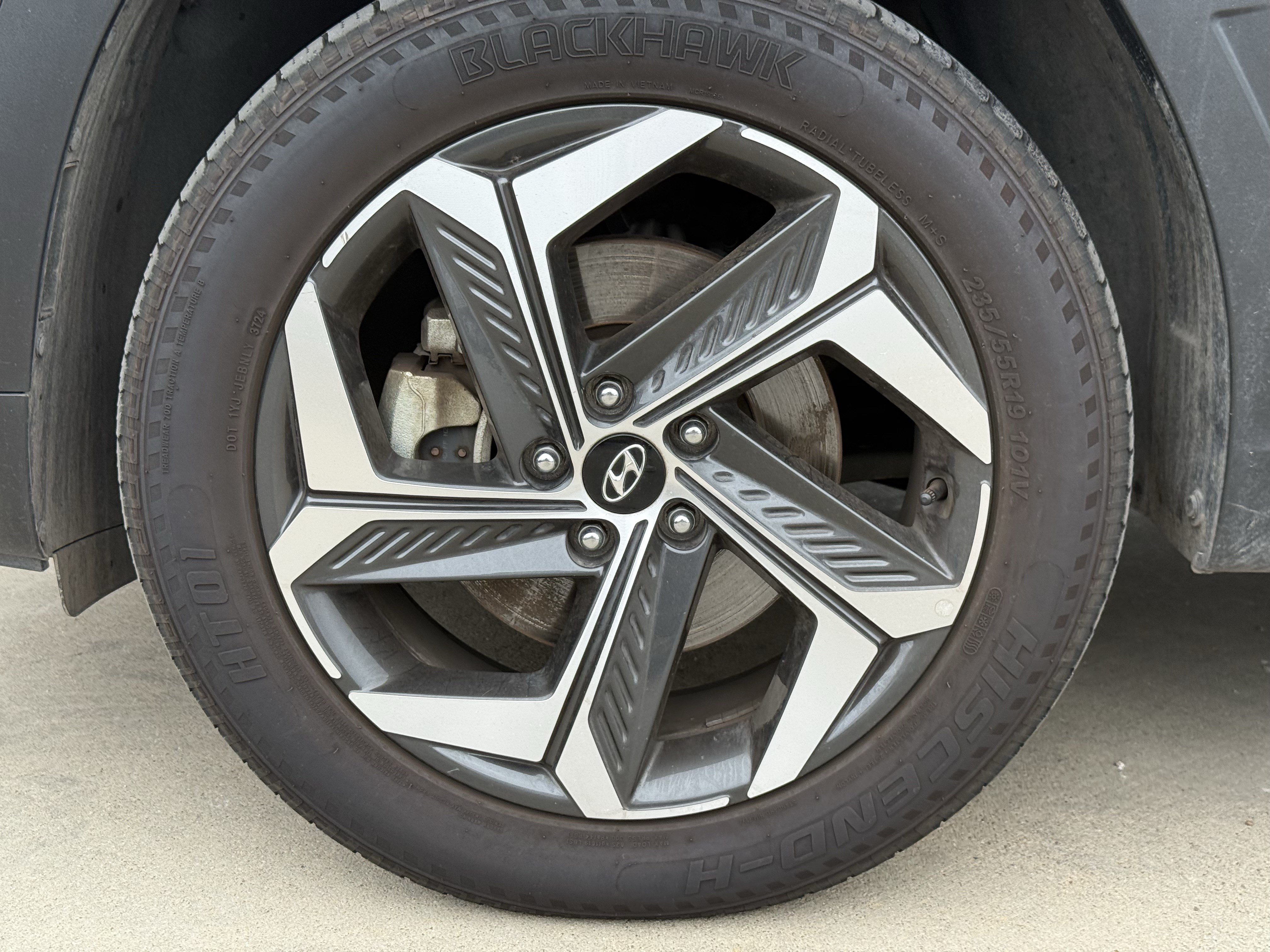 Used 2024 Hyundai Tucson Limited AWD/4WD image 12
