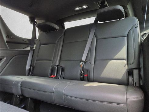 Used 2025 Chevrolet Tahoe LT AWD/4WD image 19