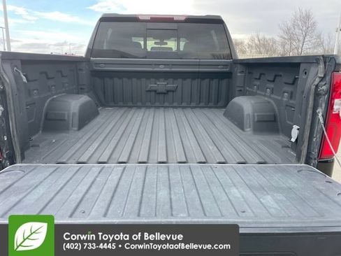Used 2020 Chevrolet Silverado 1500 LT Trail Boss AWD/4WD image 22