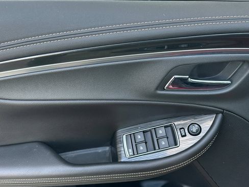 Used 2020 Chevrolet Impala LT w/ LT Convenience Package FWD image 11