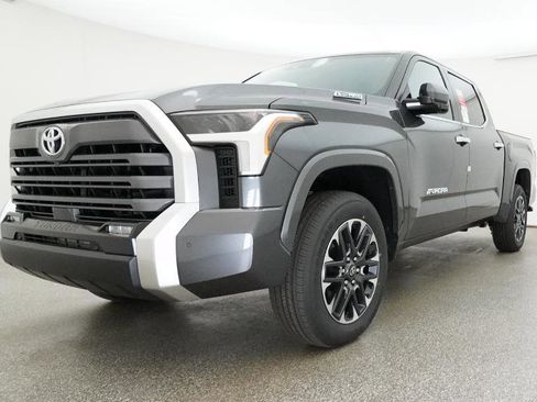 New 2026 Toyota Tundra Limited AWD/4WD image 19