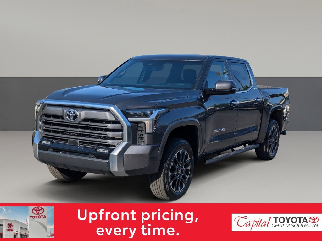 Used 2025 Toyota Tundra Limited AWD/4WD image 4