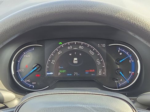 New 2025 Toyota RAV4 LE image 13