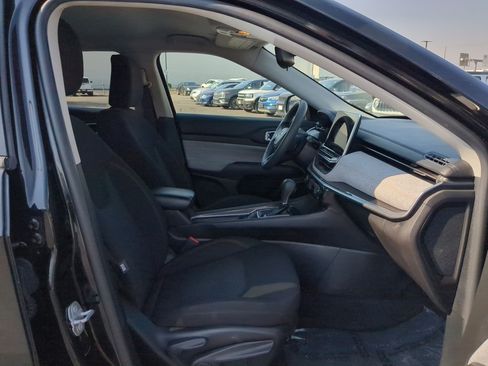 Used 2022 Jeep Compass Sport AWD/4WD image 32