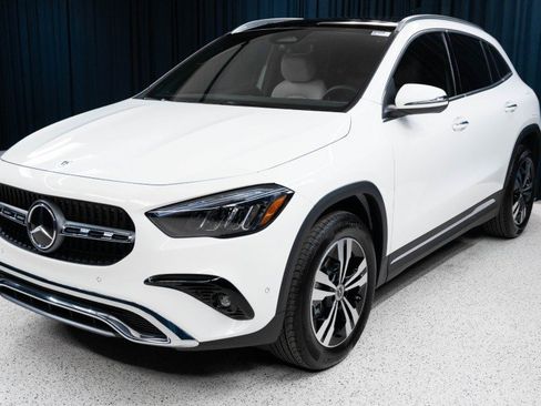 New 2026 Mercedes-Benz GLA 250 image 1