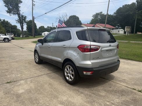 Used 2021 Ford EcoSport SE FWD image 5
