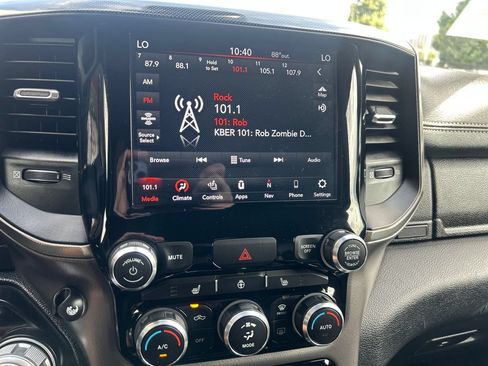 Used 2020 RAM 1500 Rebel w/ Rebel Level 1 Equipment Group AWD/4WD image 21