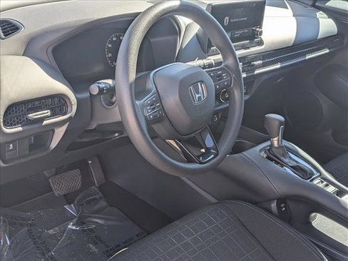 Used 2025 Honda HR-V LX image 10